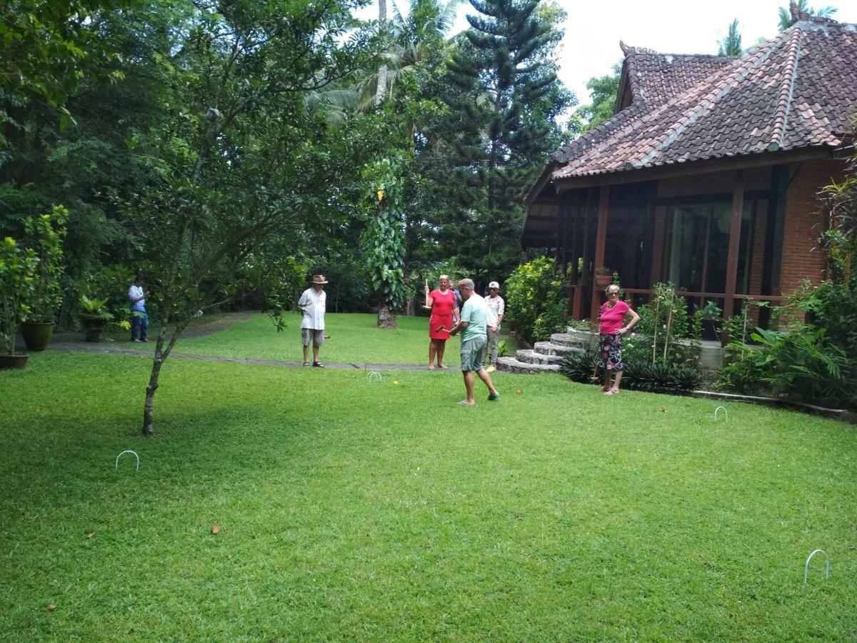 The Country House Senggigi Exterior foto